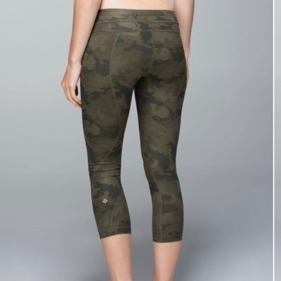 Lululemon Run Inspire Crop Leggings Luxtreme Savasana Camo Fatigue Green - Picture 14 of 14